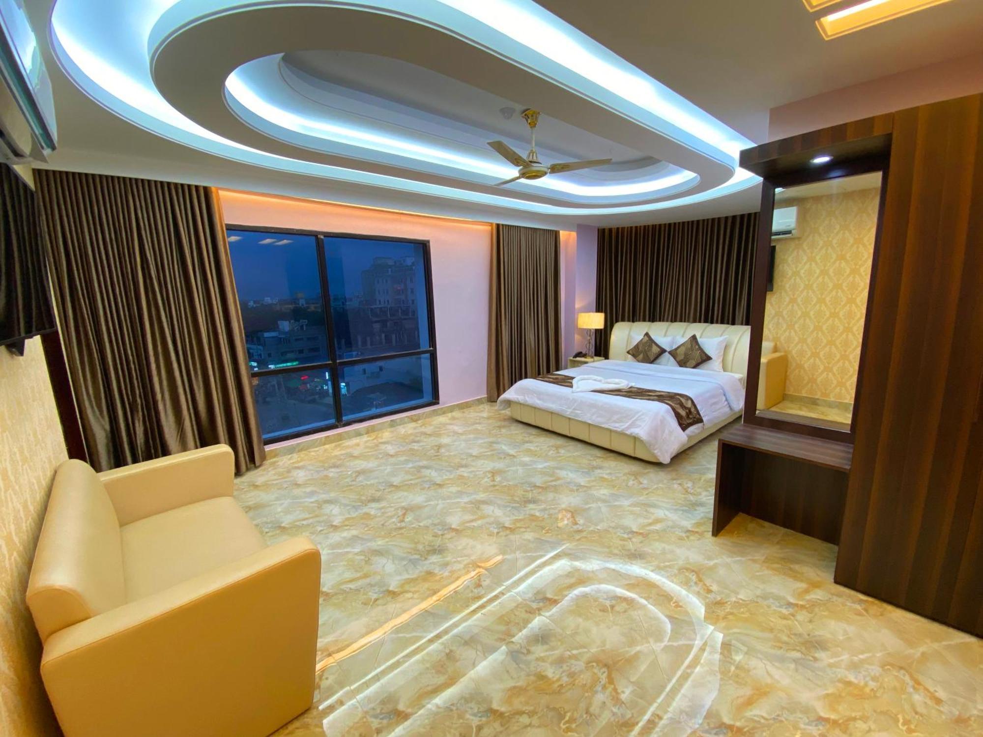 Hotel Valentino Noakhali 外观 照片