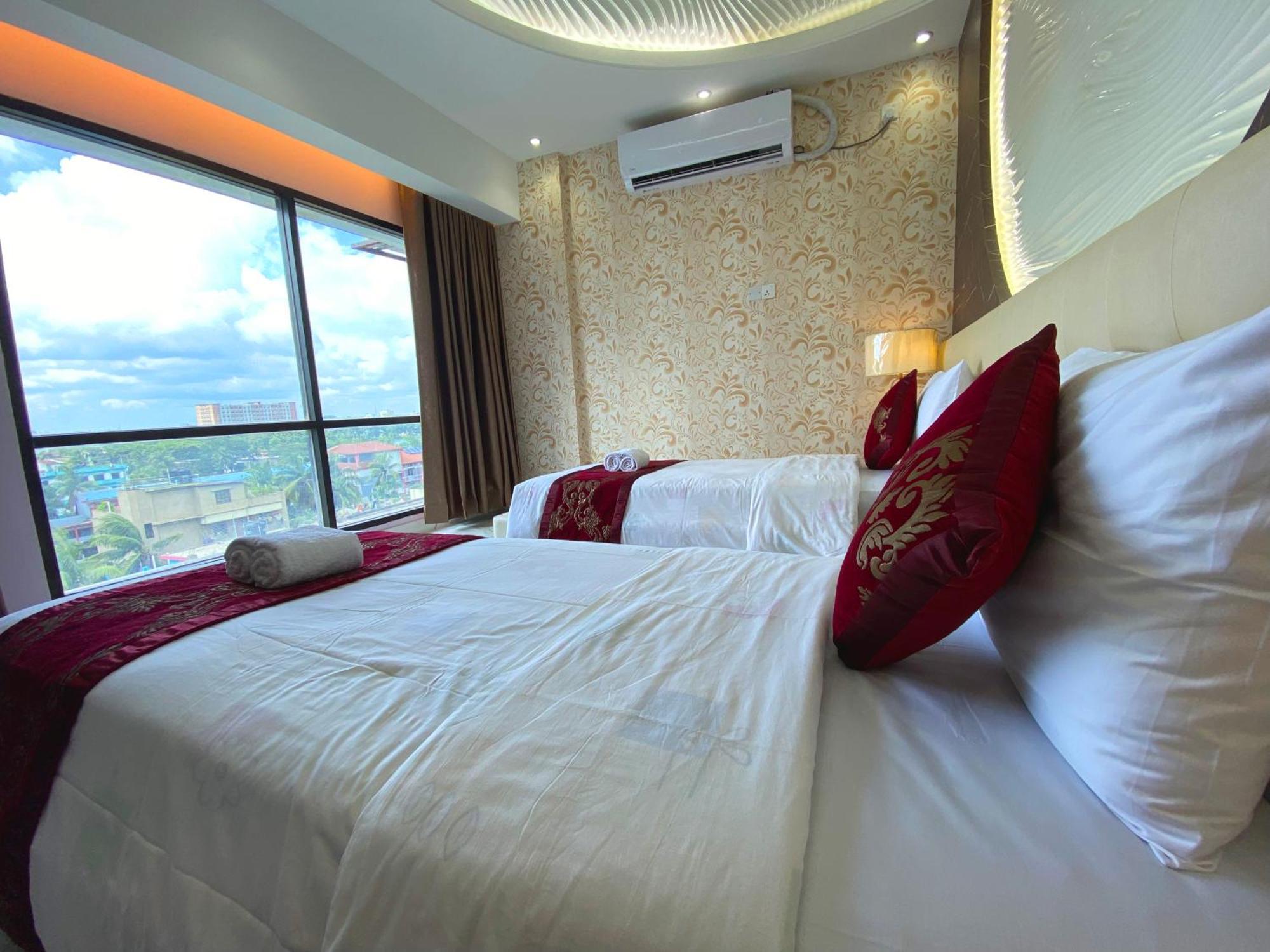 Hotel Valentino Noakhali 外观 照片