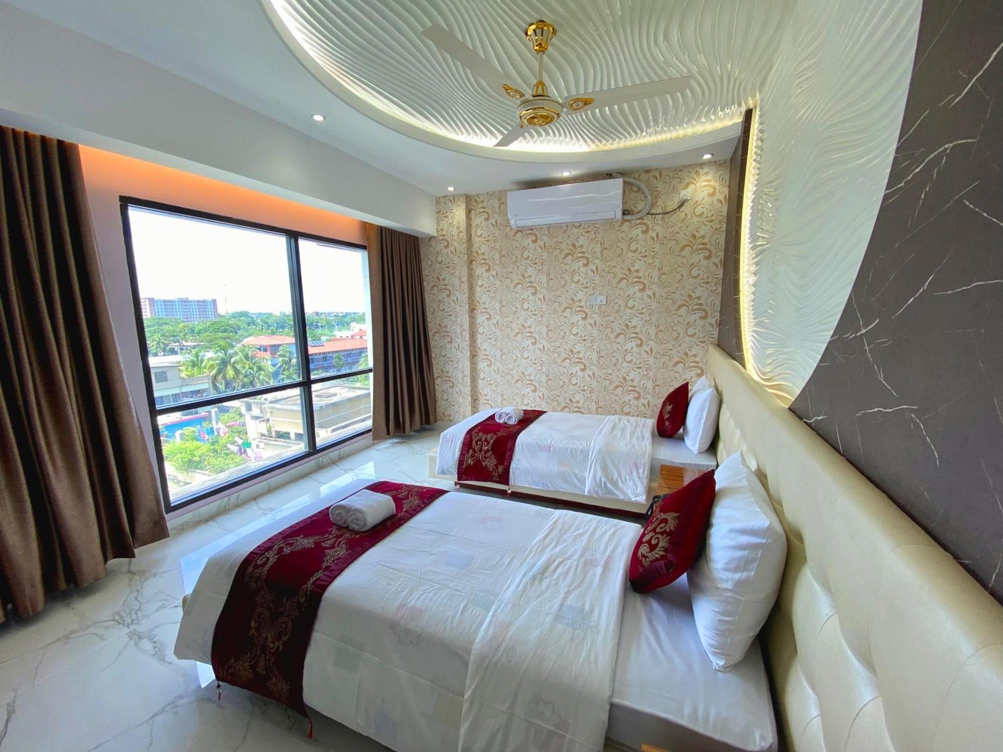 Hotel Valentino Noakhali 外观 照片