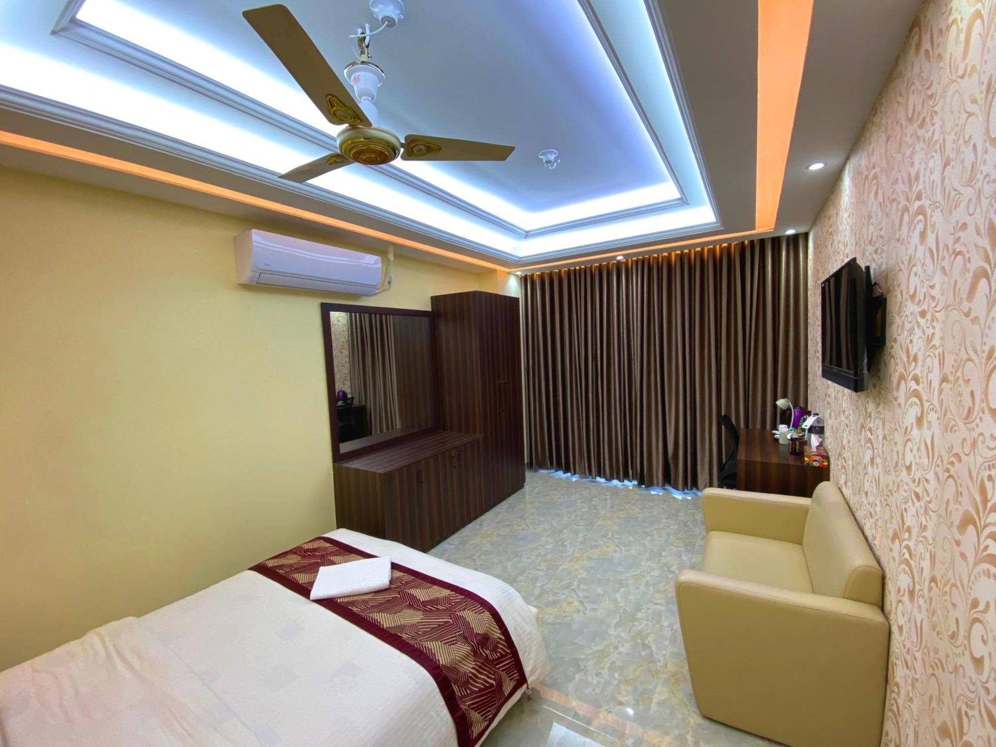 Hotel Valentino Noakhali 外观 照片