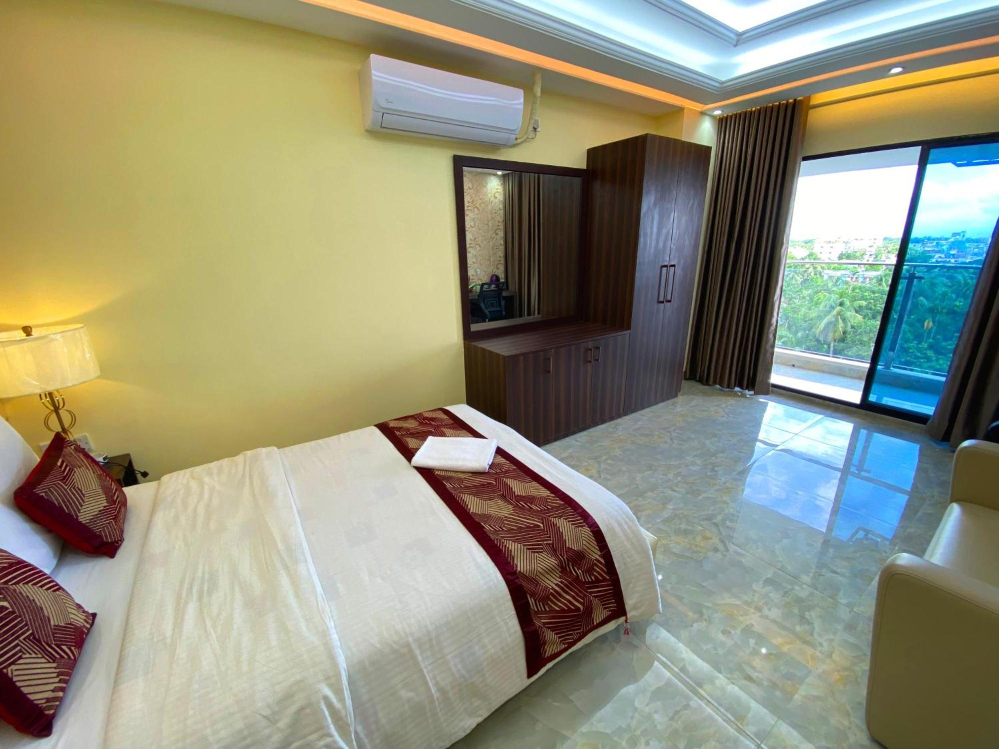 Hotel Valentino Noakhali 外观 照片